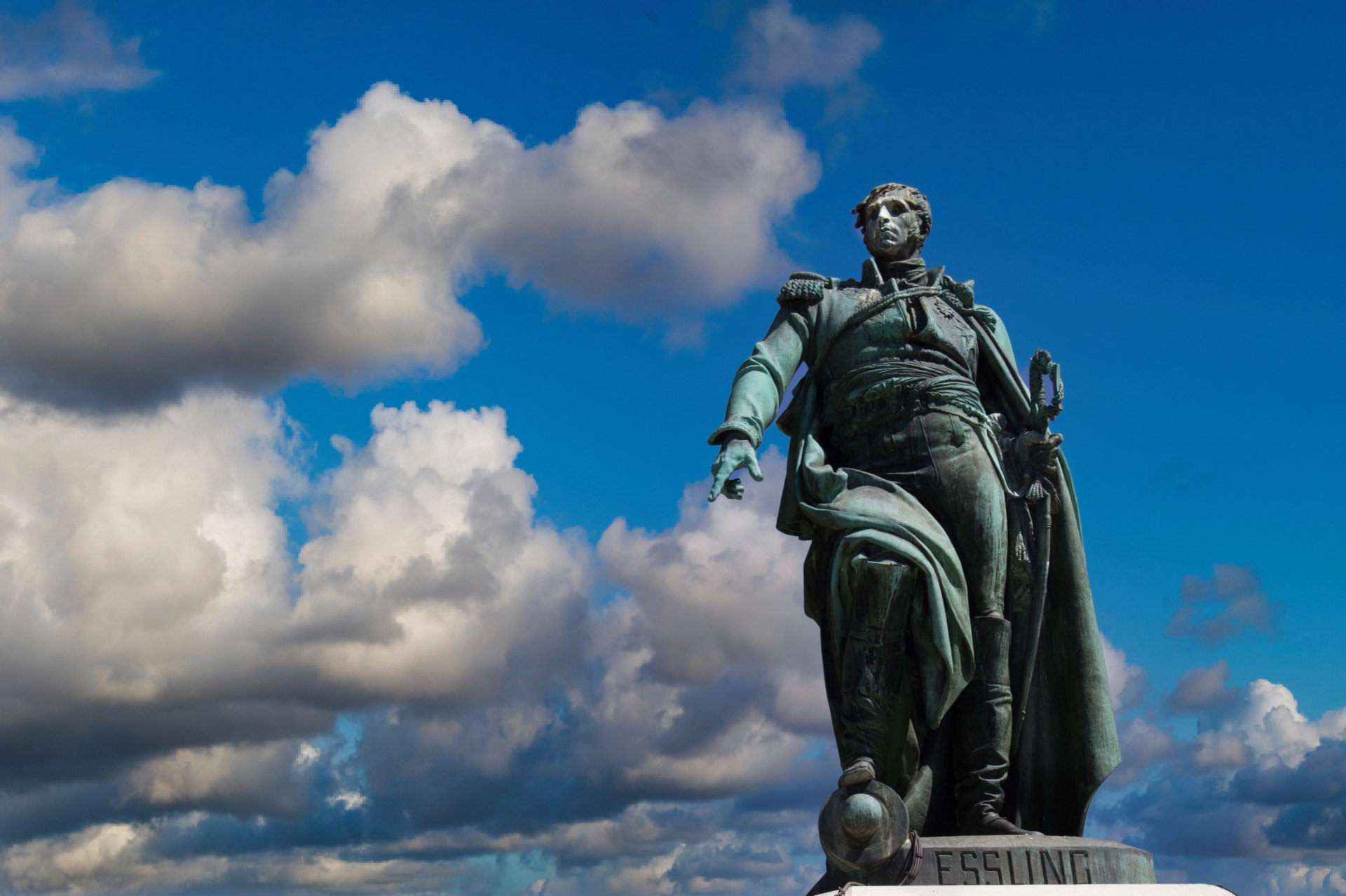 Statue de Masséna à Essling