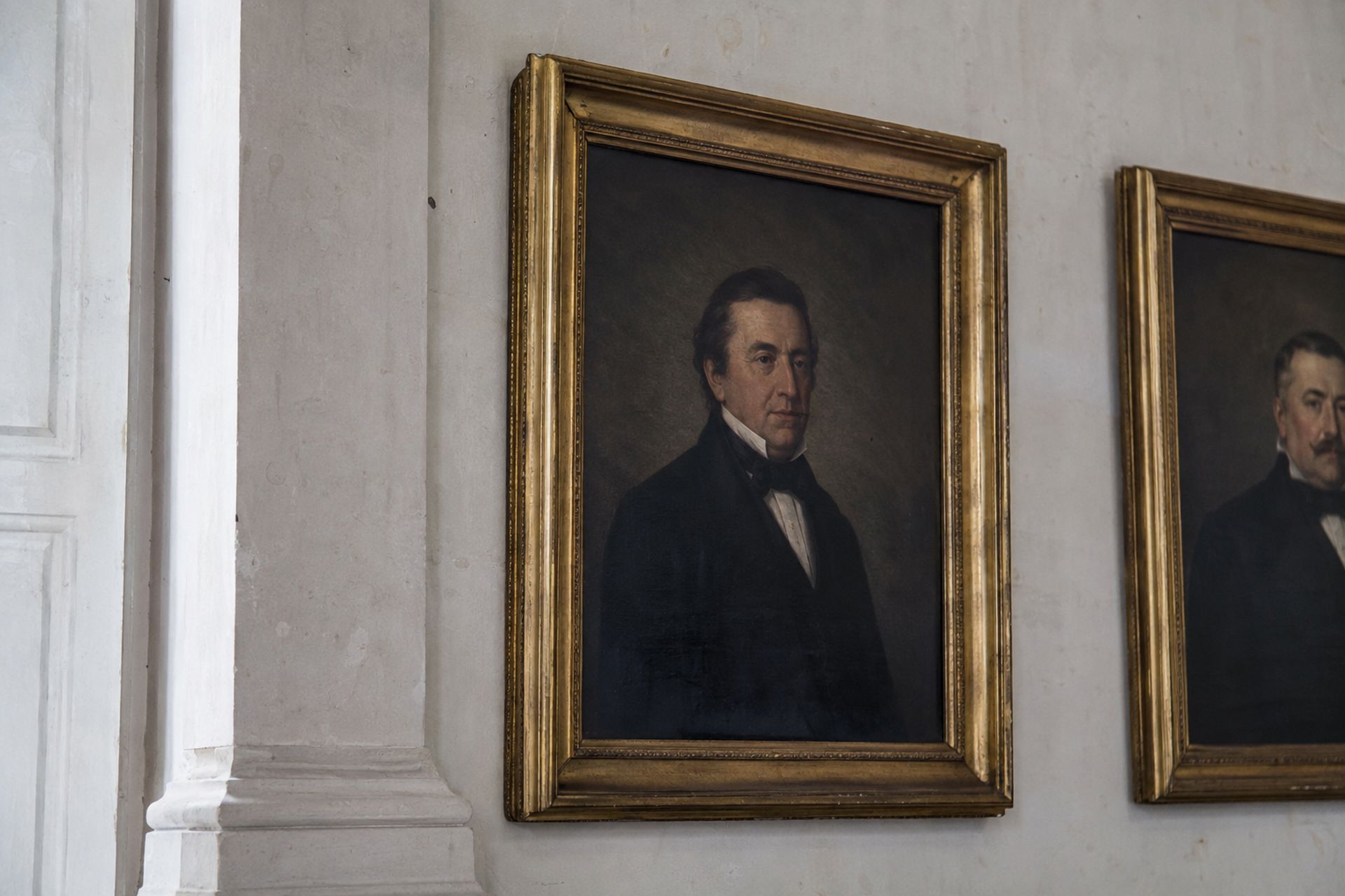 Reconstitution de la galerie de portraits de la Salle des Illustres de l’hôtel de ville d’Auch