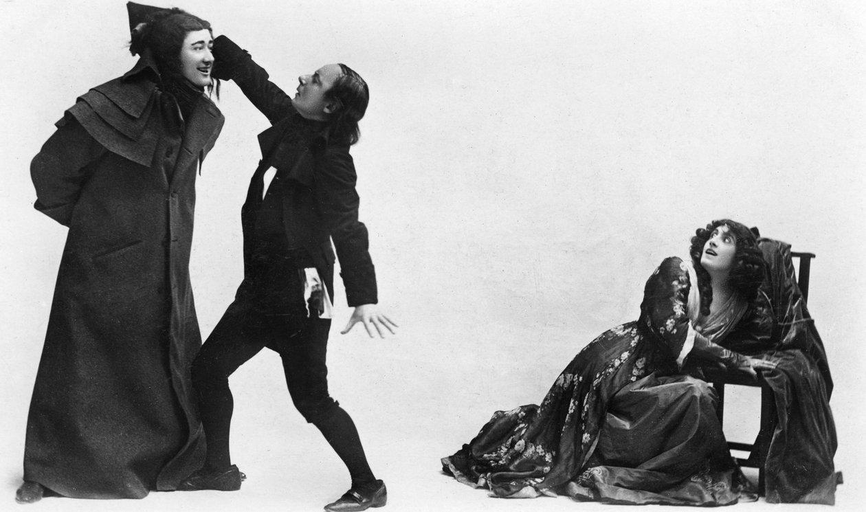 Scène théâtrale de confrontation dans l’univers du Mouron rouge